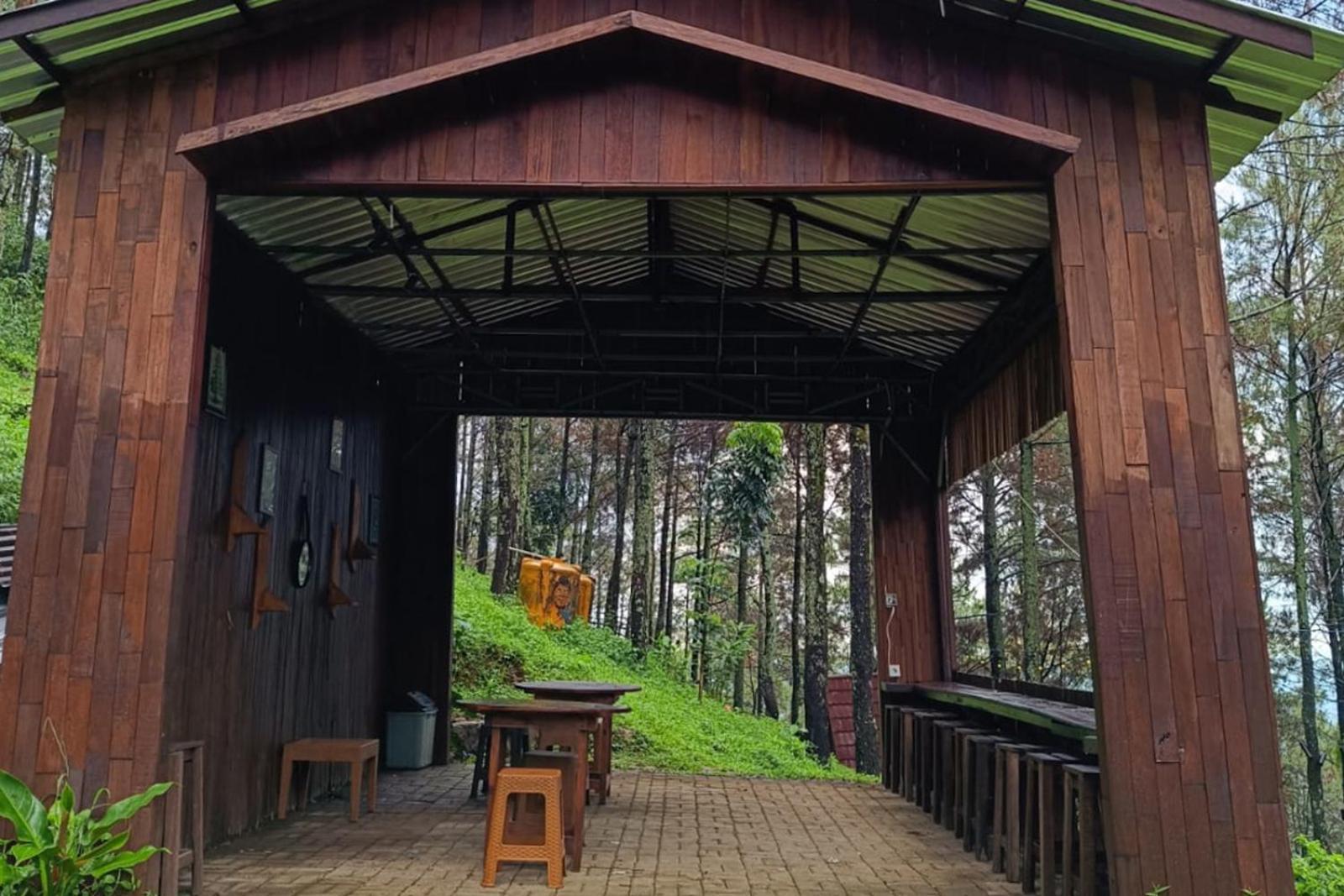 Alas Pacet By Twospaces, Mojokerto Luaran gambar